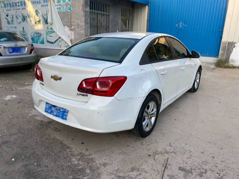 潍坊16年雪佛兰科鲁兹7