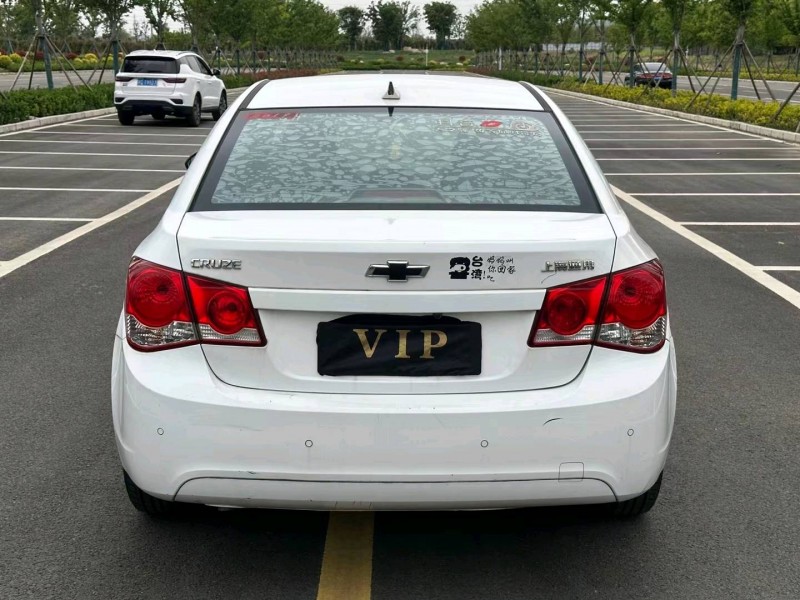徐州14年雪佛兰科鲁兹9