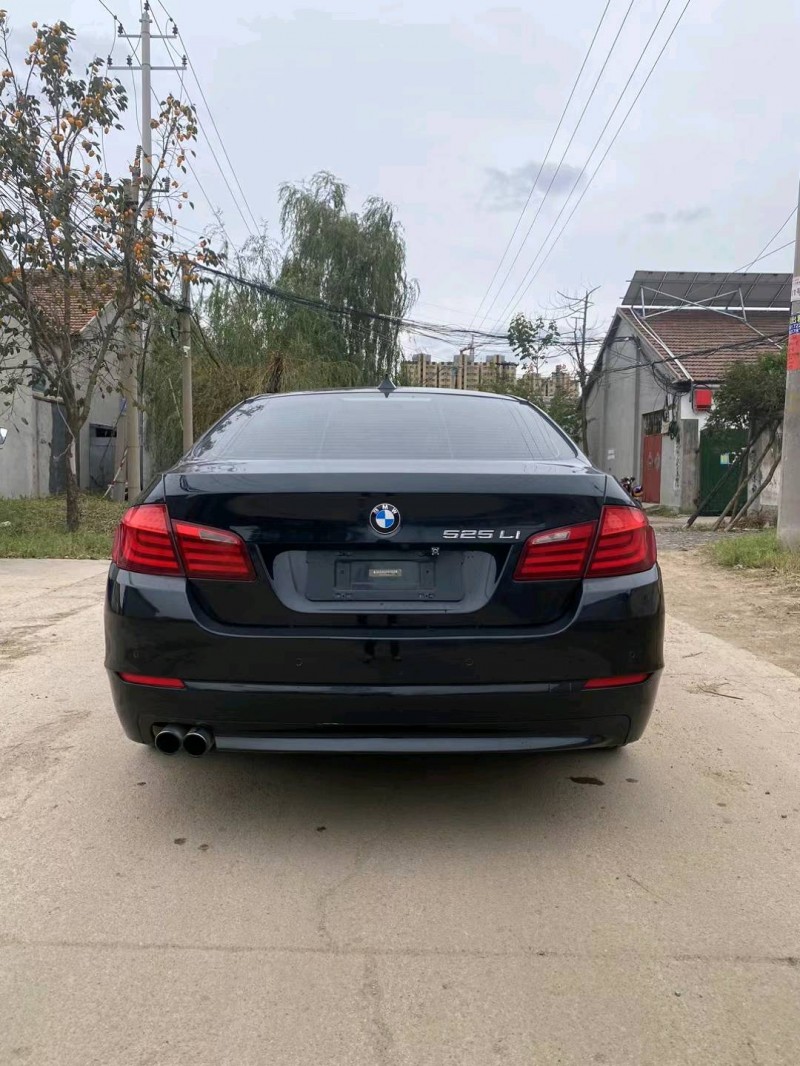 潍坊13年宝马5系8