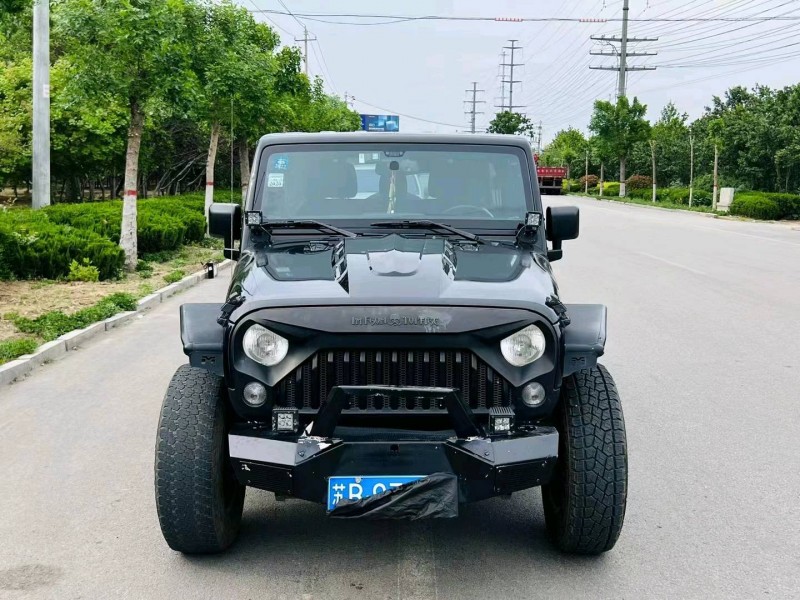 淄博18年Jeep牧马人1