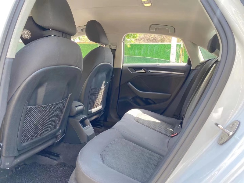 成都17年奥迪A36