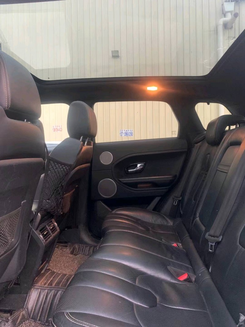 深圳12年路虎极光5