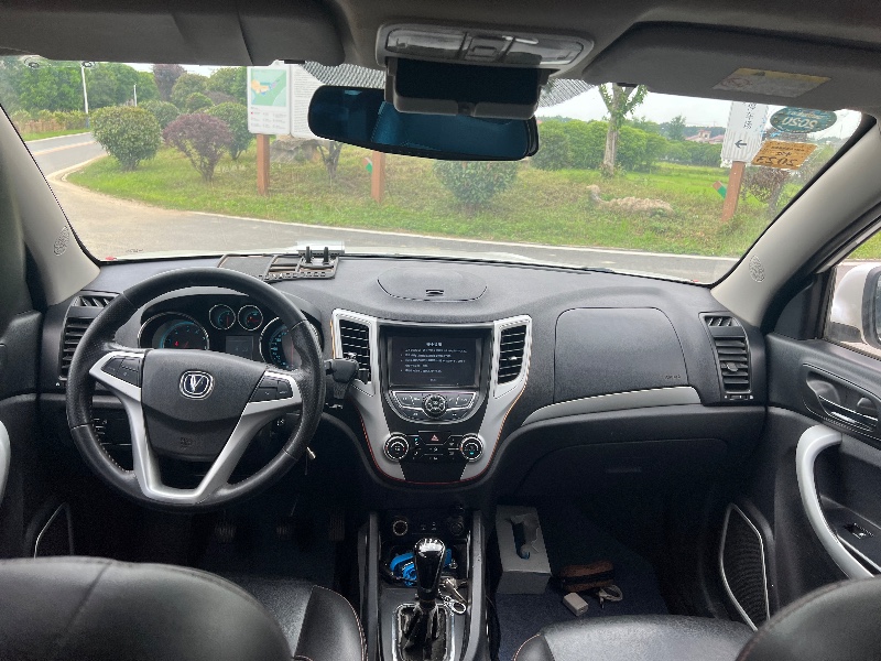 長沙15年長安汽車CS357