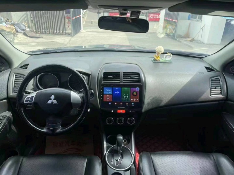 宜昌15年三菱劲炫2