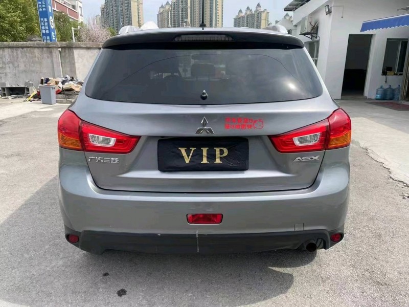 宜昌15年三菱劲炫9