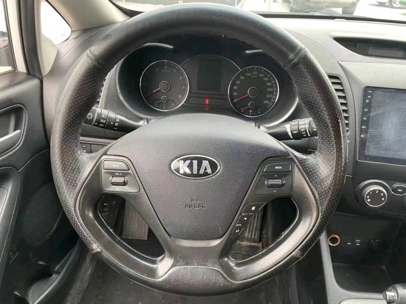 宜昌16年起亚K36