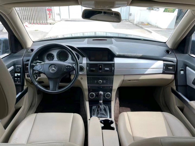 宜昌12年奔驰GLK8