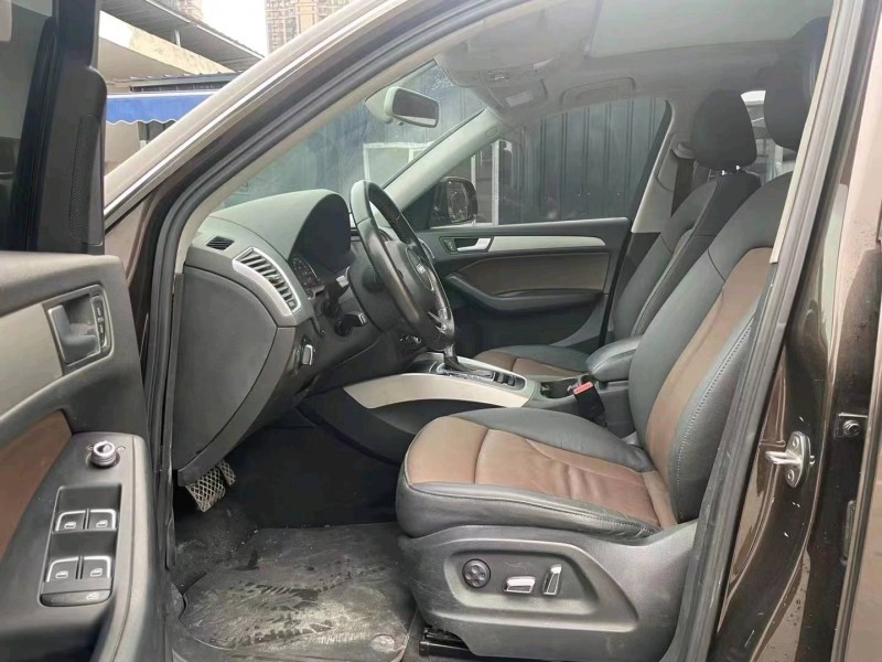 宜昌17年奥迪Q55