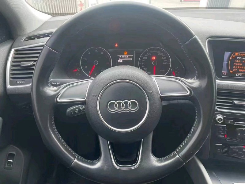 宜昌17年奥迪Q56