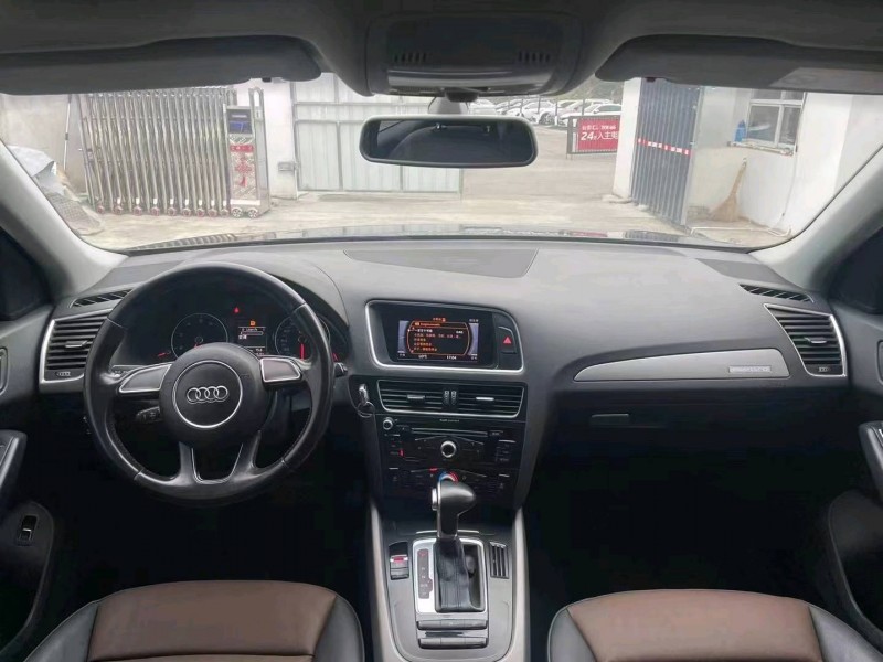 宜昌17年奥迪Q57