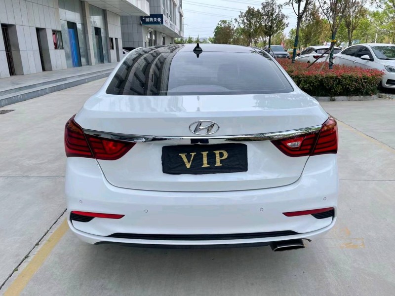 济宁18年现代名图9