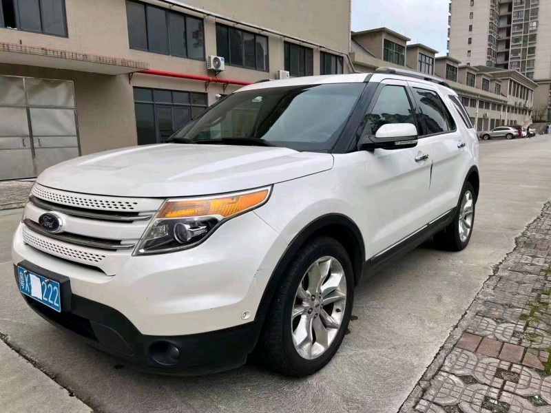 深圳15年福特探险者2