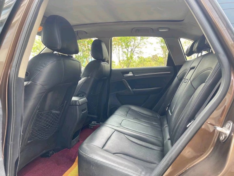 济宁16年众泰T6004