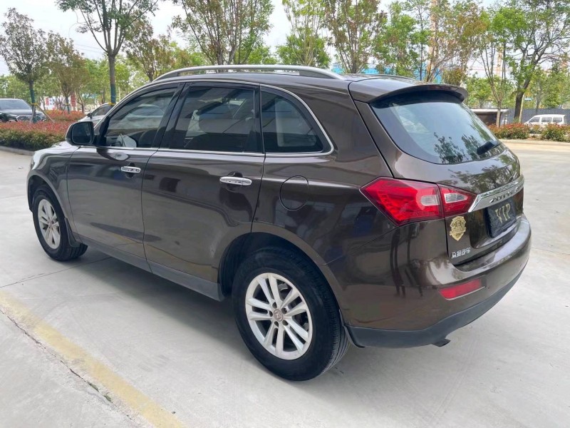 济宁16年众泰T6007