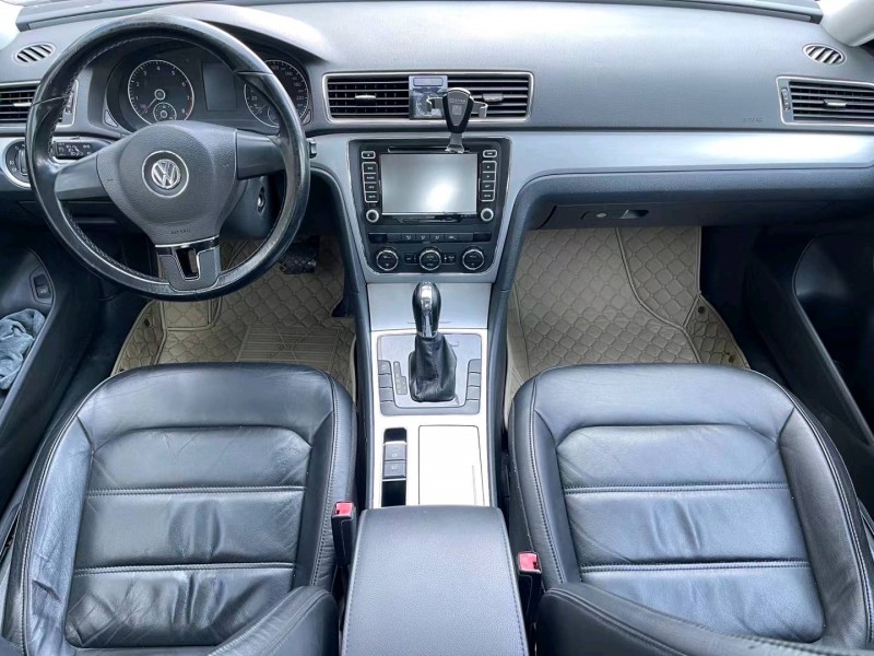 济宁12年大众帕萨特5