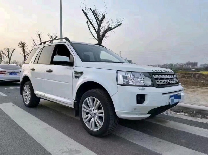 青岛12年路虎发现神行7