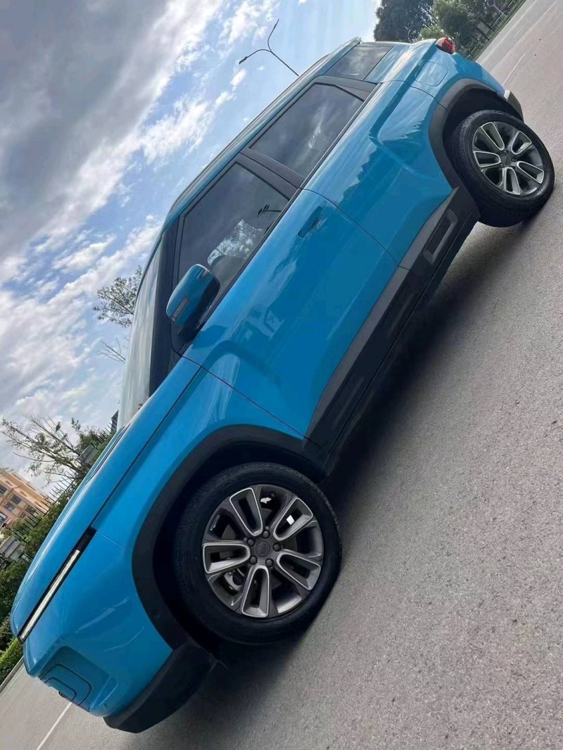 成都20年吉利icon2