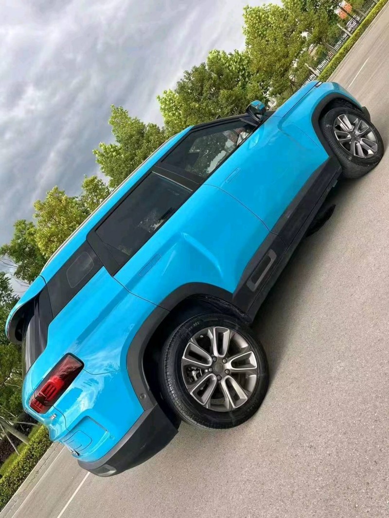 成都20年吉利icon9