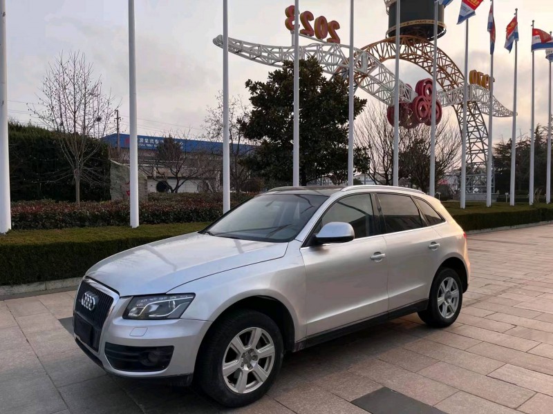 济南10年奥迪Q53