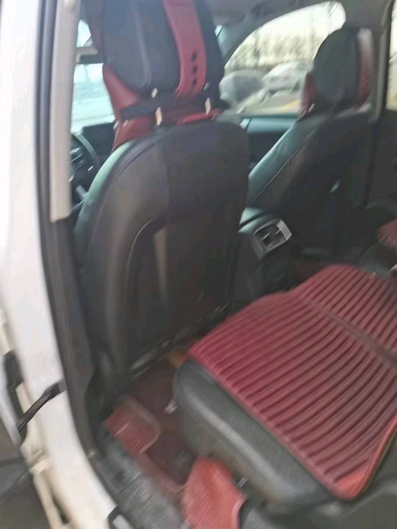 济南17年奥迪Q58