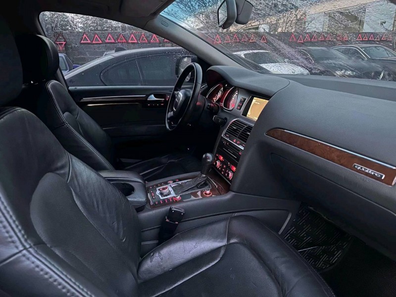 济南12年奥迪Q78