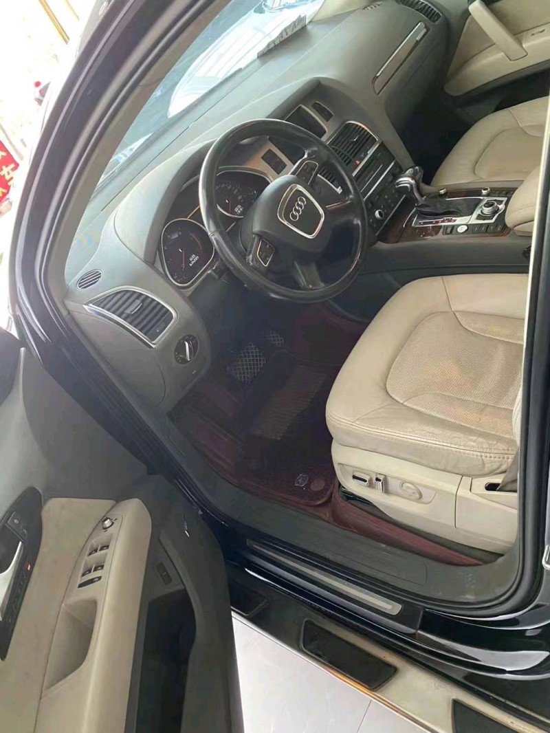 济南11年奥迪Q72