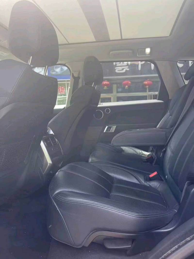 东营17年路虎揽胜运动5