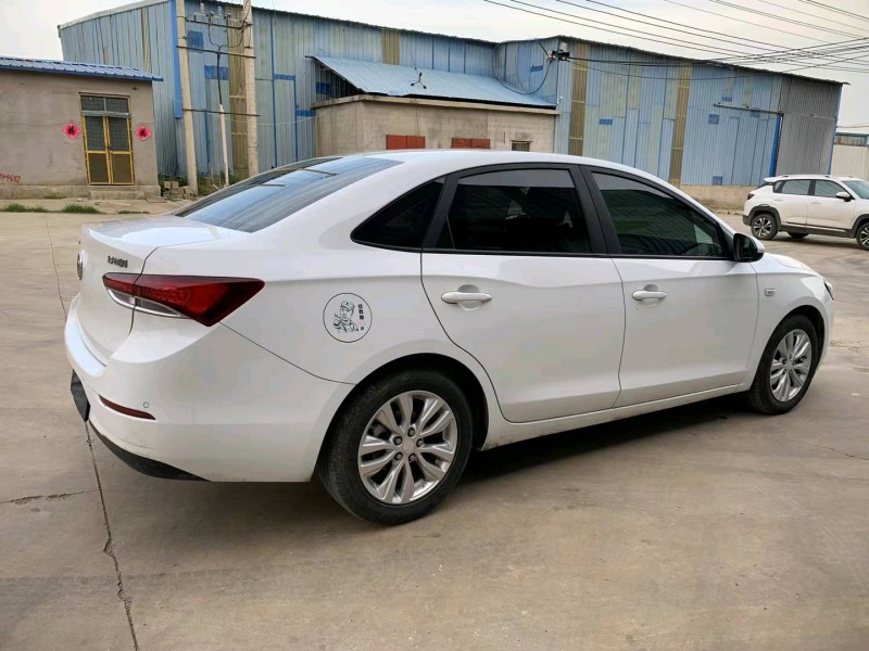 徐州20年别克英朗4