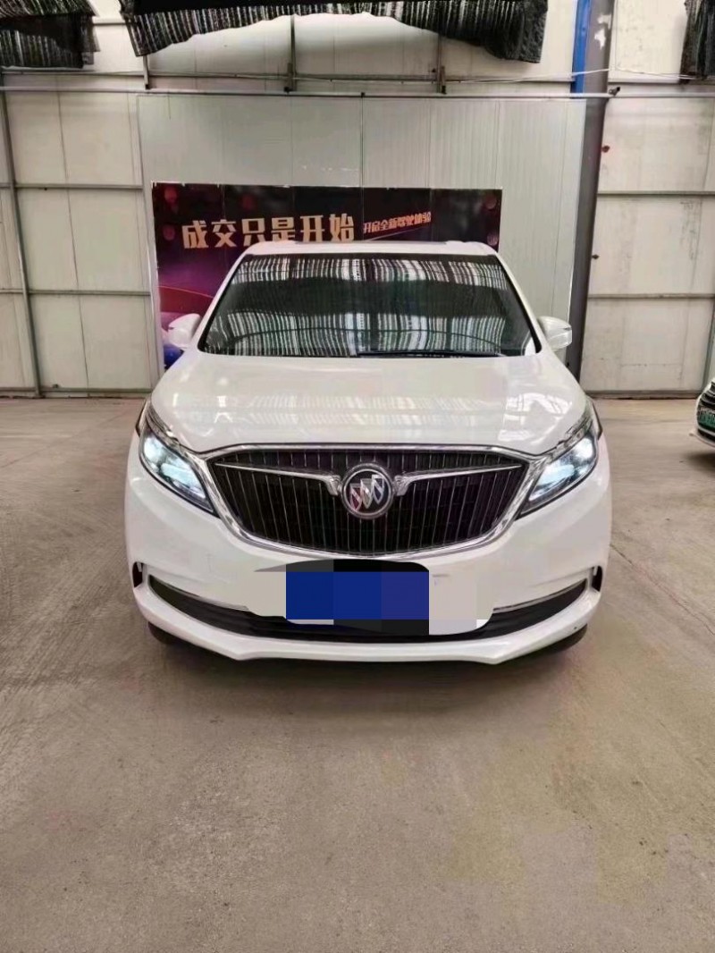 青岛16年别克GL81