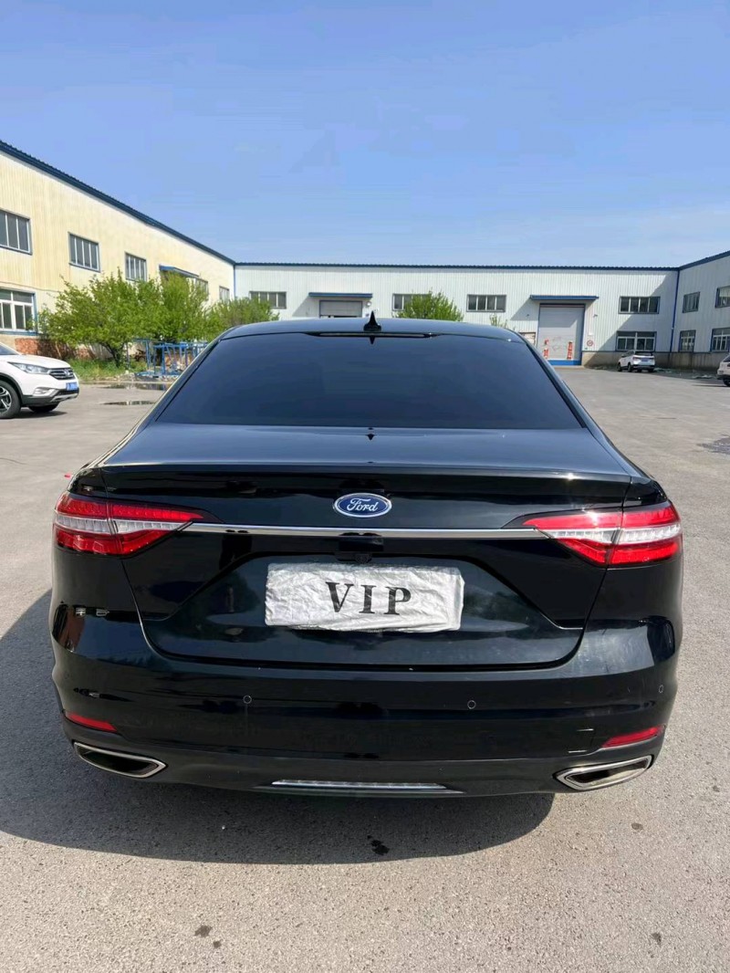 沈阳20年福特金牛座9