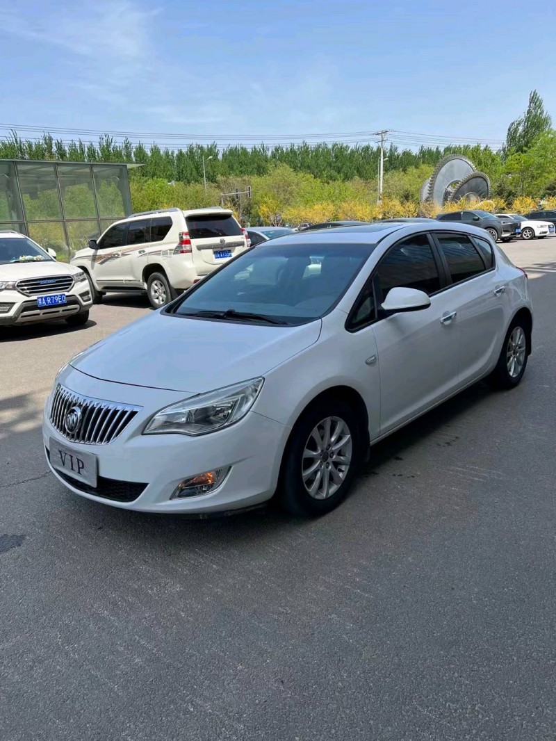 沈阳14年别克英朗GT2