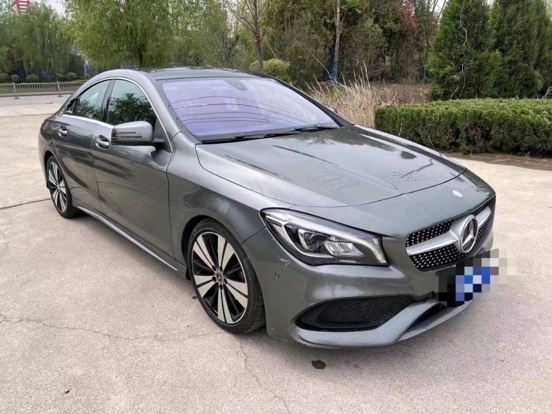 青岛17年奔驰CLA2