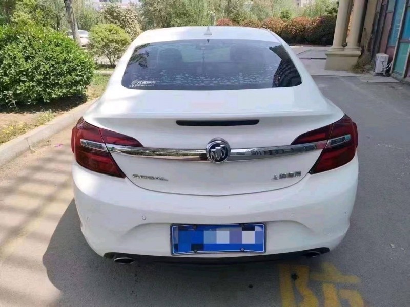 青岛15年别克君威6