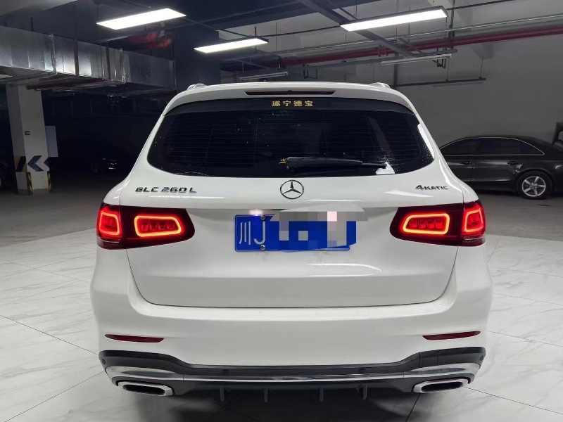 成都21年奔驰GLC9