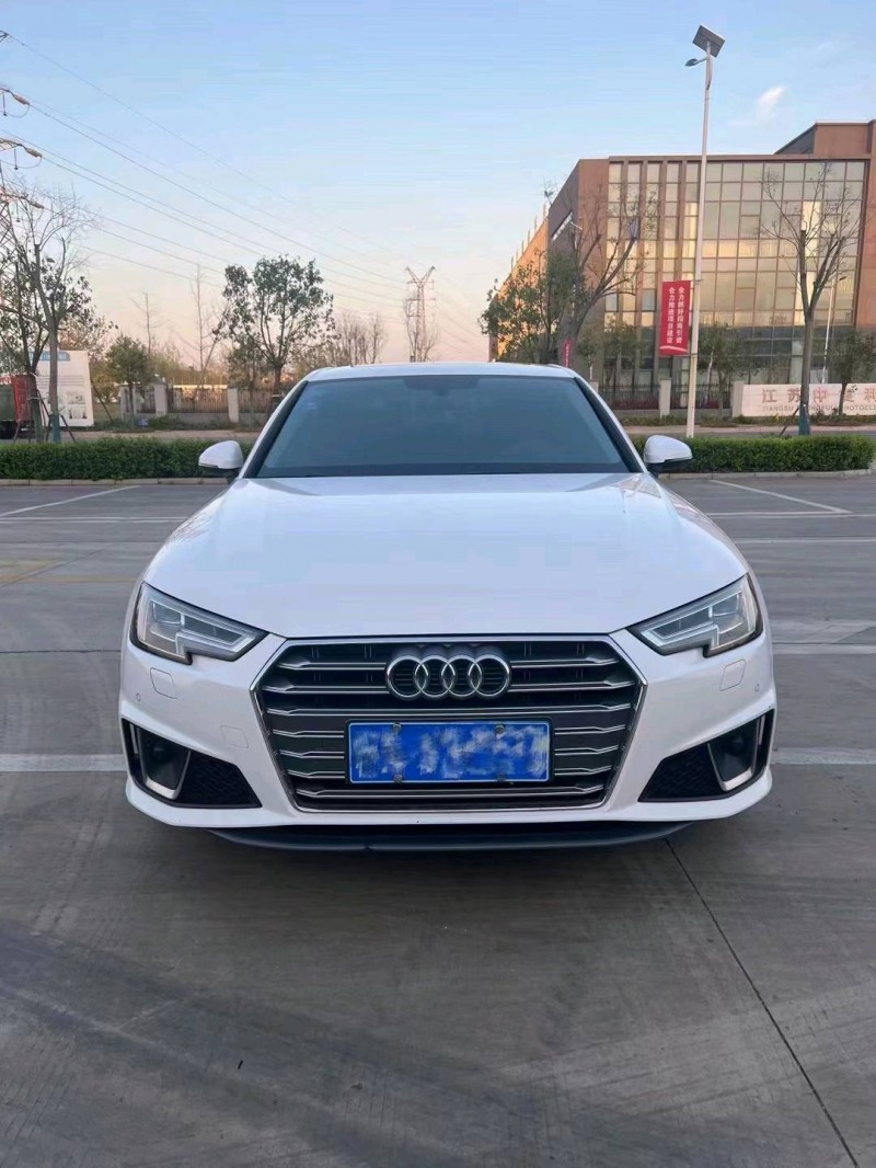 徐州18年奥迪A4L1