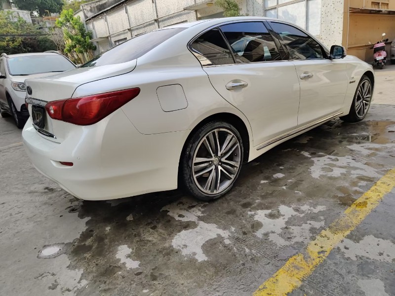 廣州15年英菲尼迪Q50L7