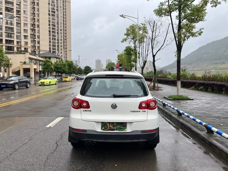 重庆13年大众途观8