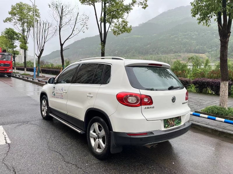 重庆13年大众途观9