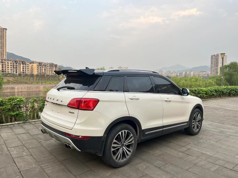 重庆17年哈弗H67