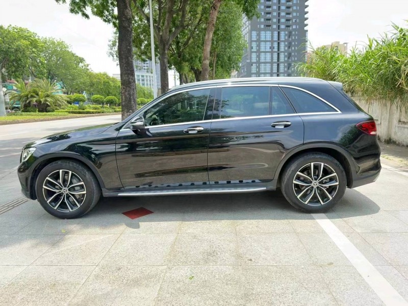 东莞20年奔驰GLC7