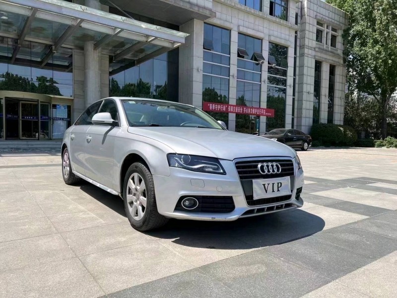 济南10年奥迪A4L3