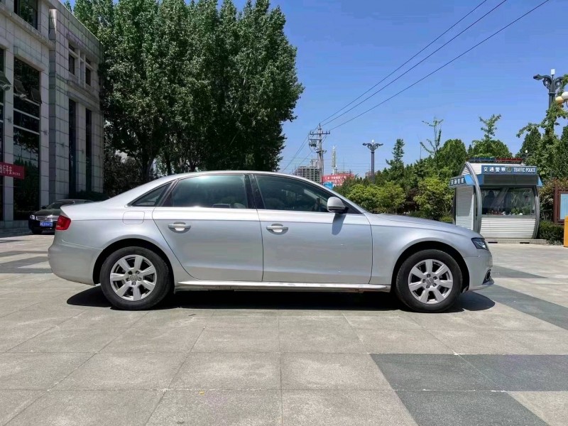 济南10年奥迪A4L9