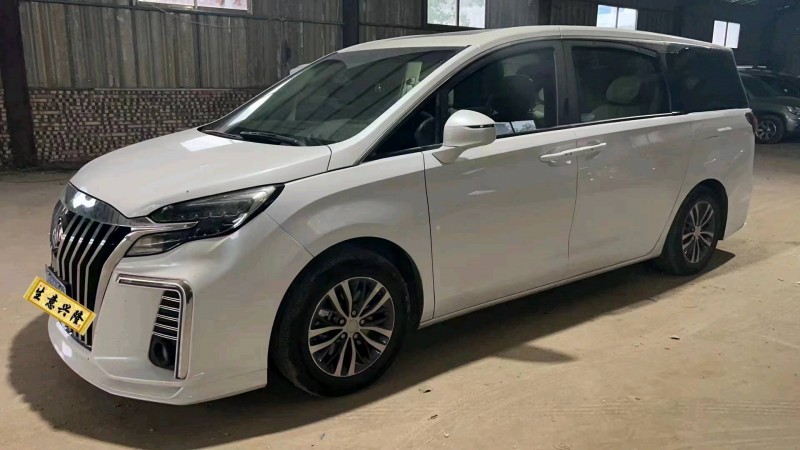 青岛20年别克GL82