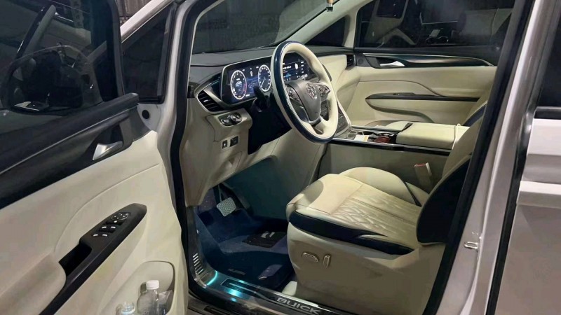 青岛20年别克GL88