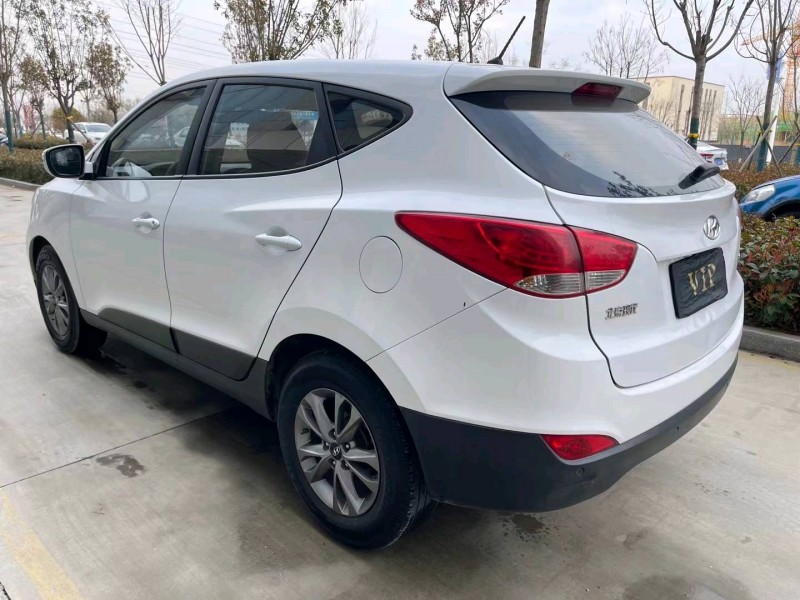 济宁15年现代ix357