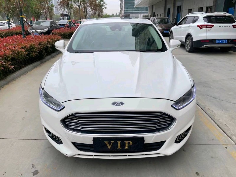 济宁15年福特蒙迪欧1