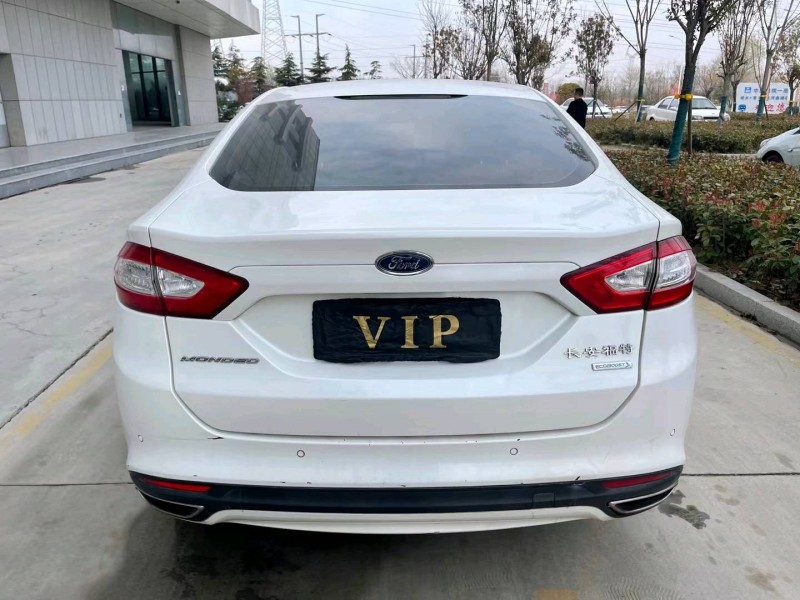 济宁15年福特蒙迪欧9