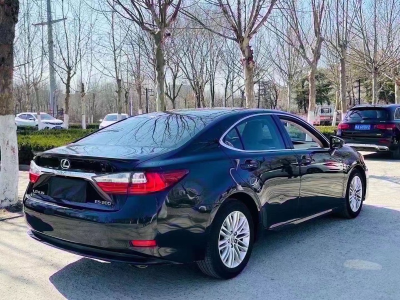 聊城16年雷克萨斯ES3