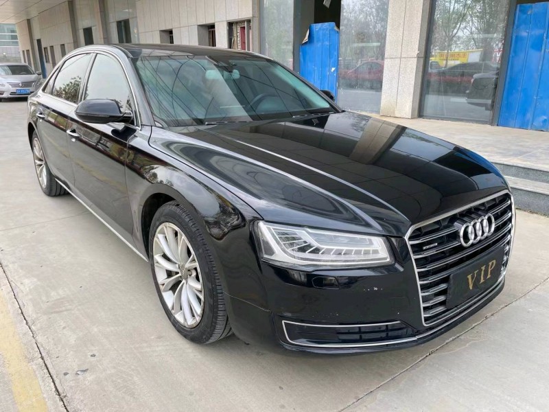 济宁14年奥迪A8L3