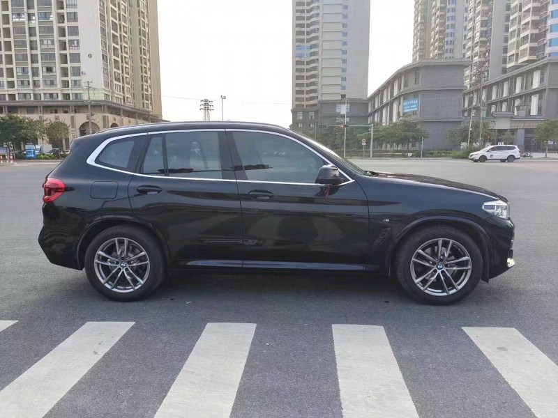 柳州19年寶馬X33